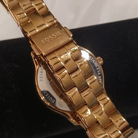 Beautiful FOSSIL Watch main image 10